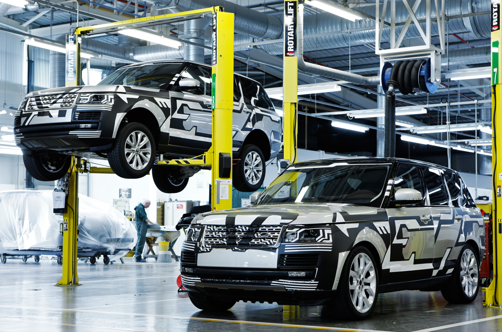 JLR to lead virtual engineering research programme